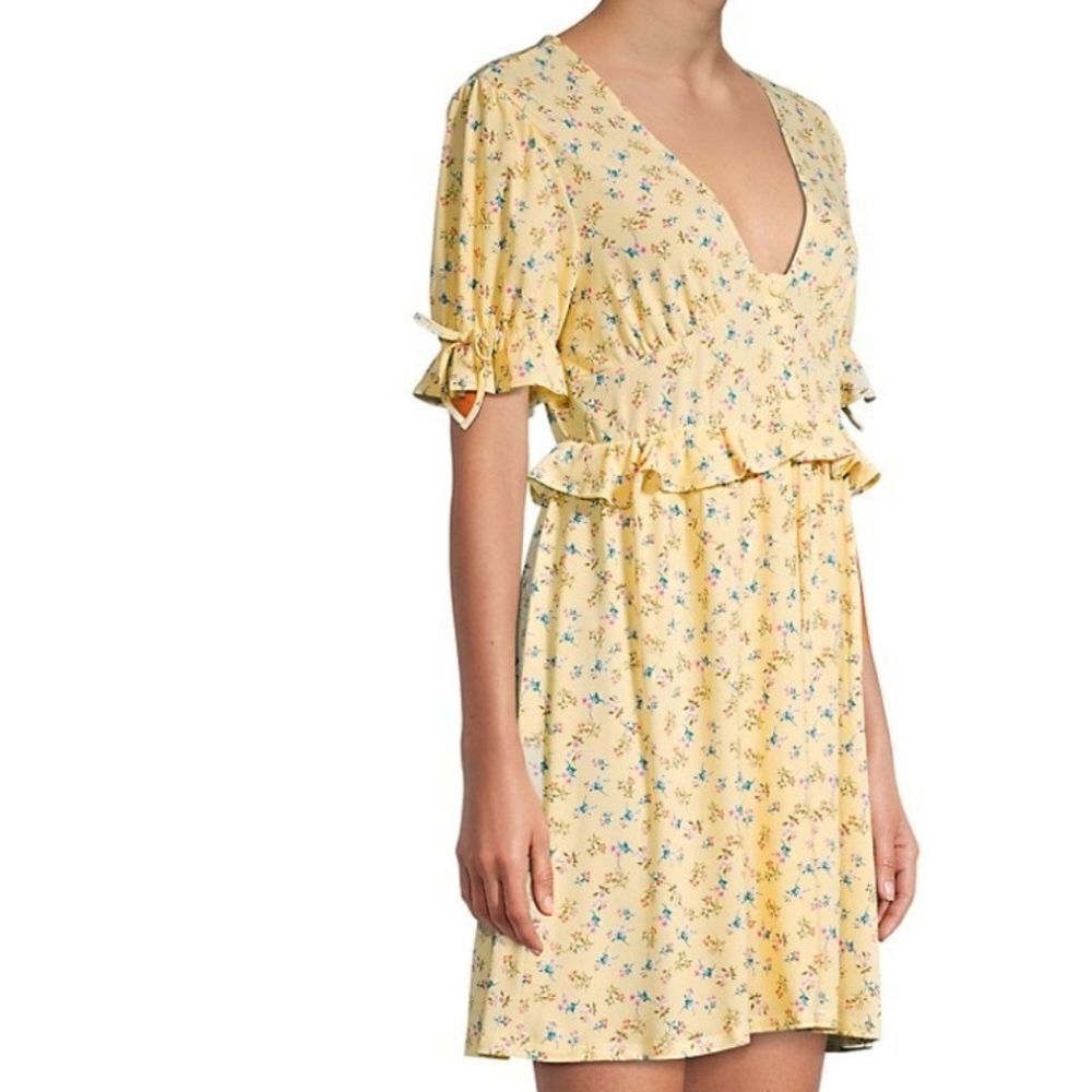 BCBGENERATION floral puff sleeve dress